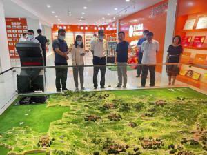洛陽市市委常委、宣傳部長王飛蒞臨洛陽正大調(diào)研
